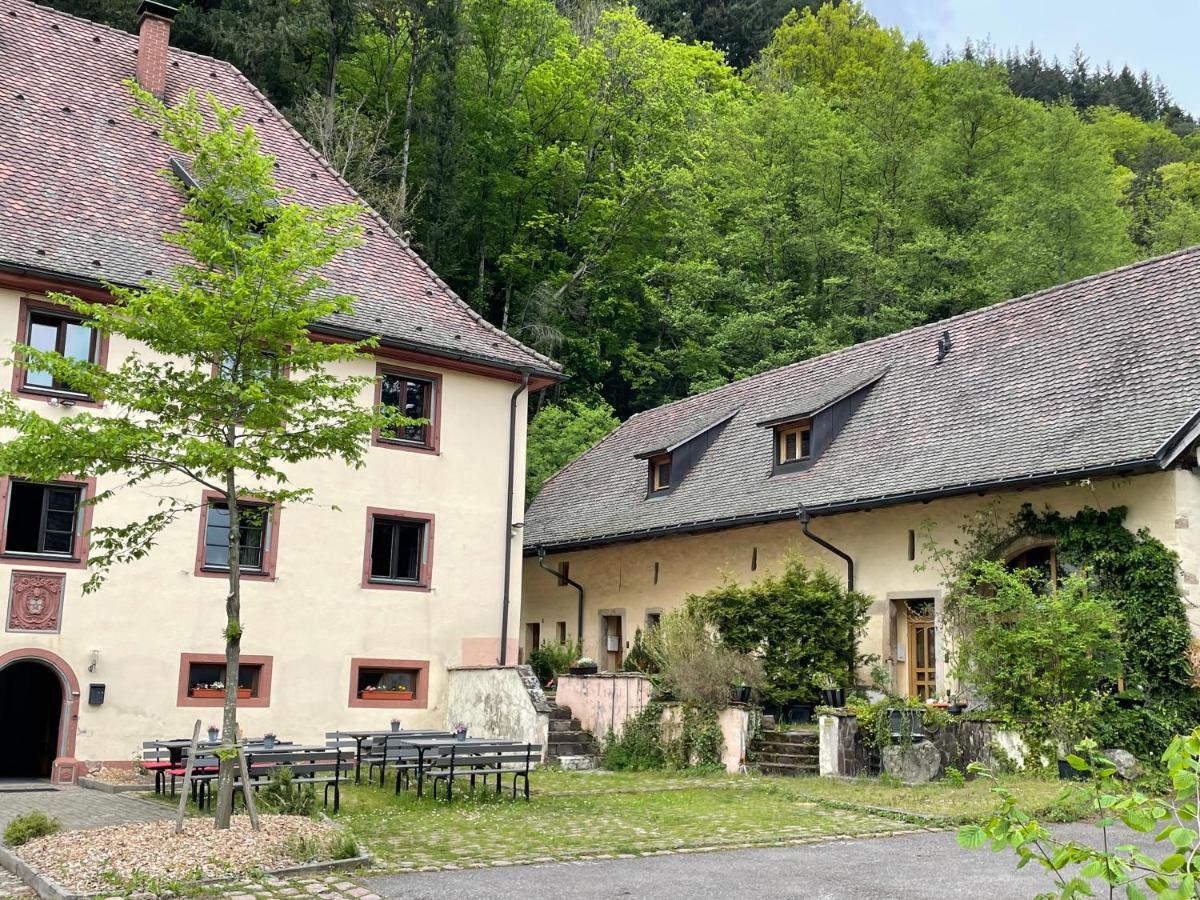 Bed & Breakfast Muellers Klostermuehle Münstertal Eksteriør bilde